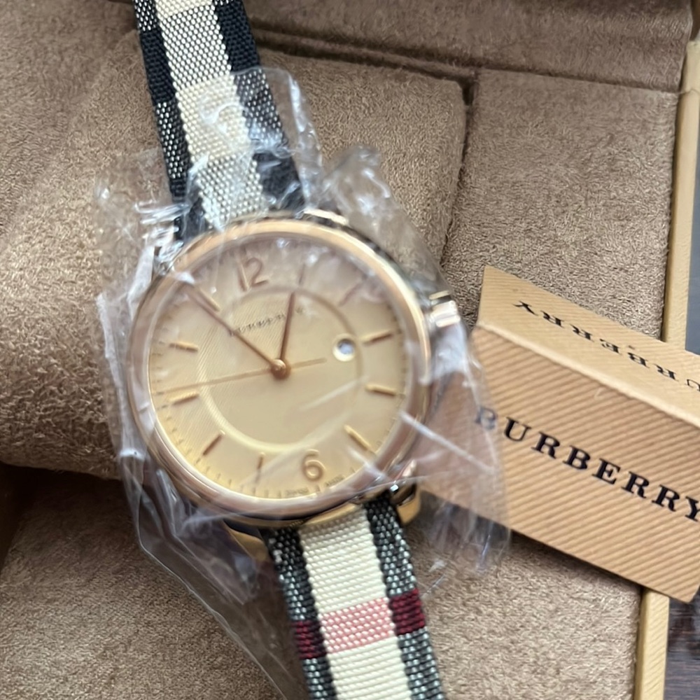 Classic Burberry Check Watch